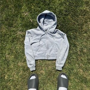 Women's Brandy Melville Cropped Hoodie